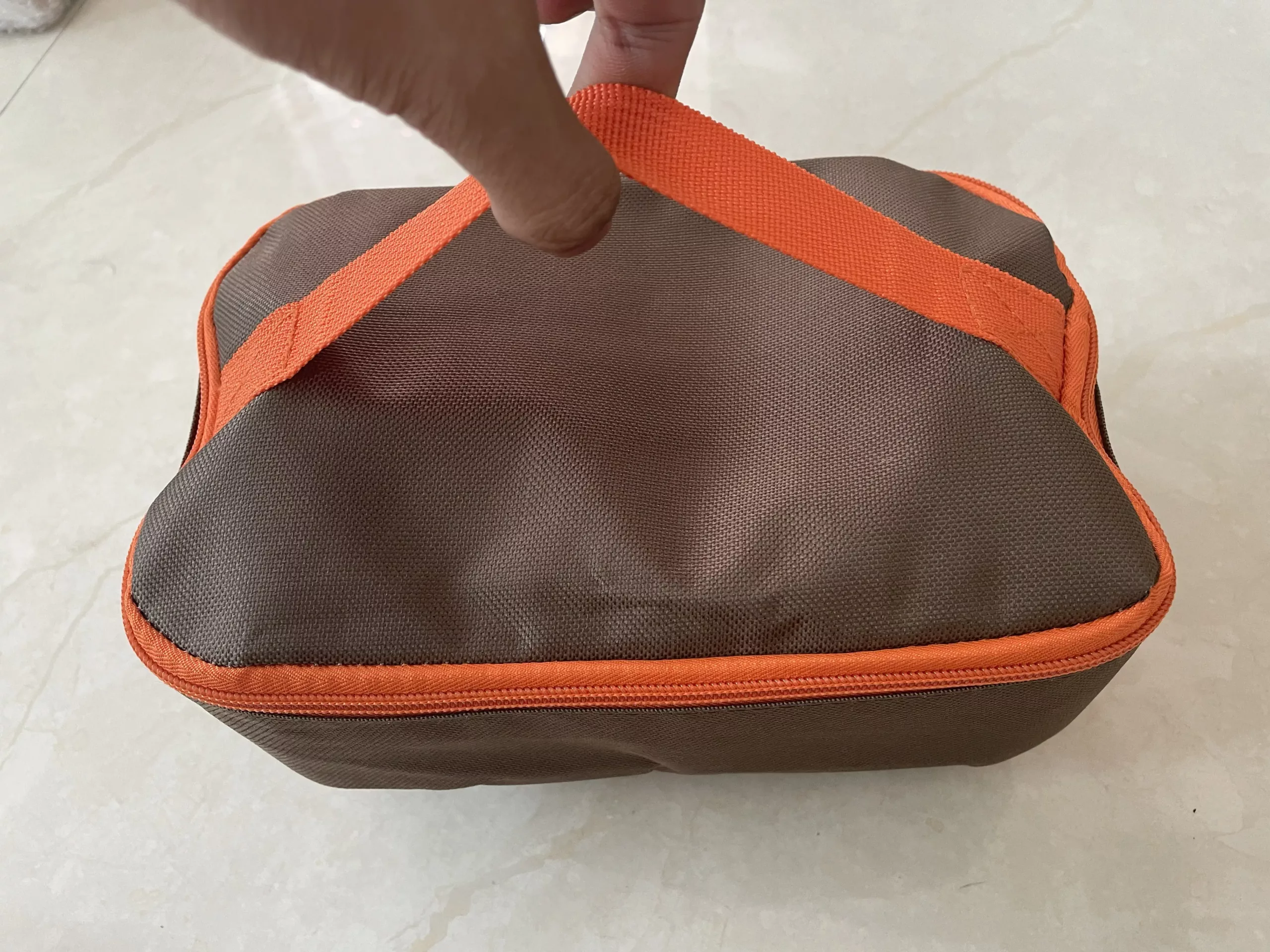 Lợi ích của hộp cơm giữ nhiệt kèm túi đựng